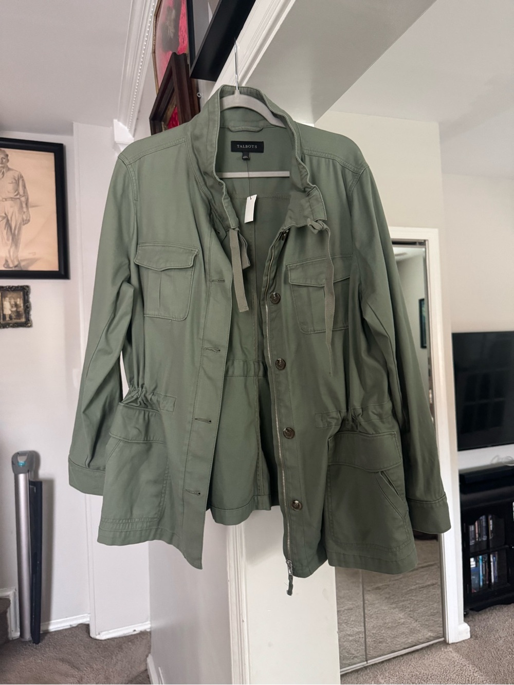 NWT Adjustable waist Utility Jacket